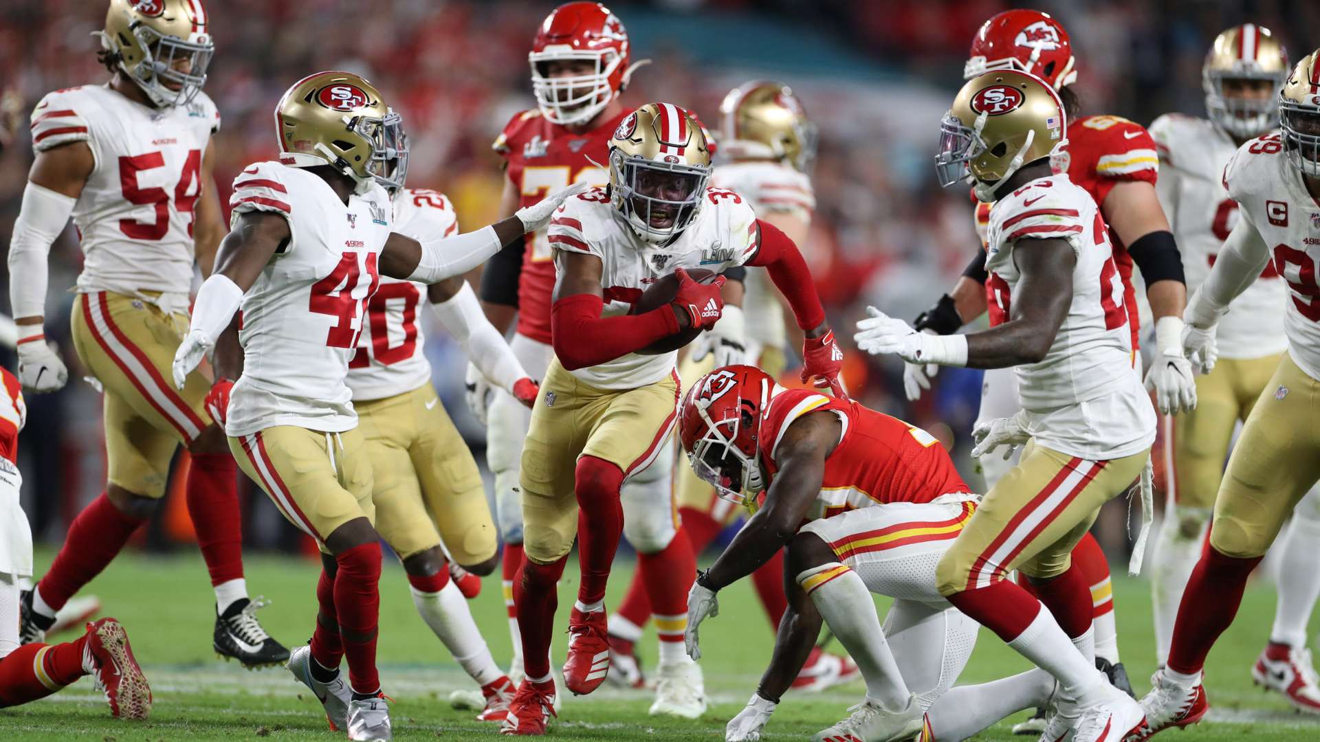 还体现了他 还体现了他