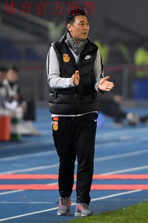 铿锵真本色 | 永川女足四国赛首战葡萄牙 贾秀全:以老带新,希望我们能打出想要的足球 铿锵真本色 | 永川女足四国赛首战葡萄牙 贾秀全:以老带新,希望我们能打出想要的足球